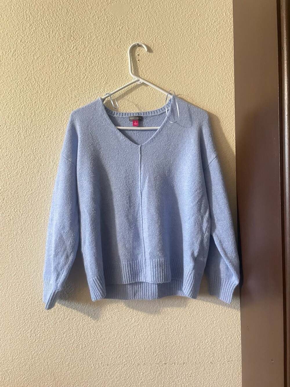 Vince Camuto Women's Blue V-Neck Long Sleeve Fuzzy Sweater Size S